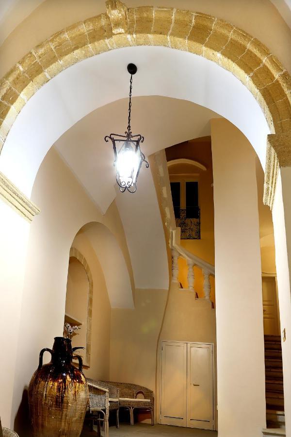 Bed and Breakfast Palazzo Castiglione Gallipoli Exterior foto